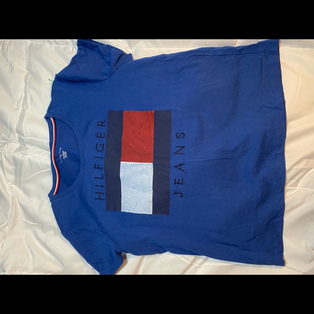 Tommy Hilfiger causal top